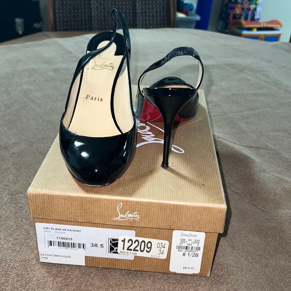 Christian louboutin fifi sling 85 patent
